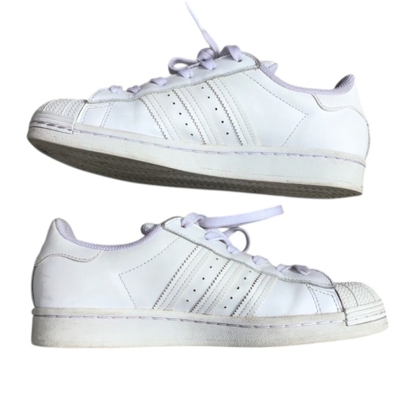 Adidas White Superstar Shoes - Picture 2 of 10